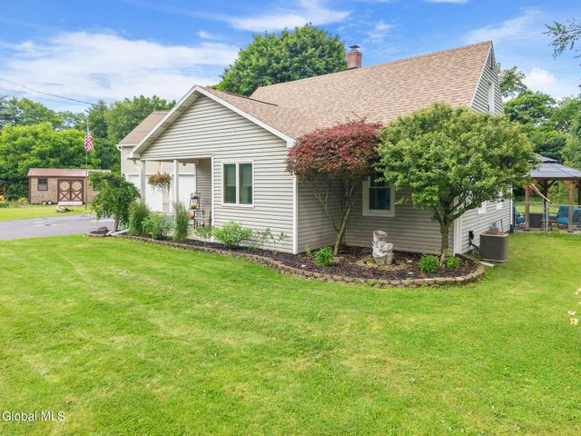 1146 Dunnsville Road, Rotterdam, NY 12306