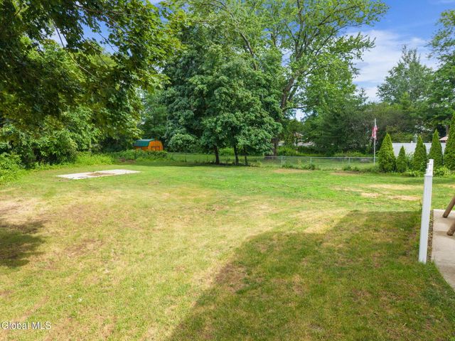 1146 Dunnsville Road, Rotterdam, NY 12306