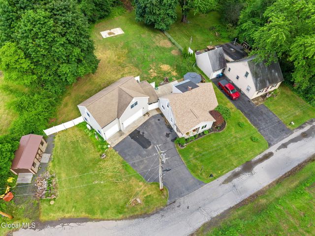 1146 Dunnsville Road, Rotterdam, NY 12306