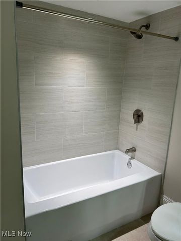 10524 Lee Avenue, Cleveland, OH 44106