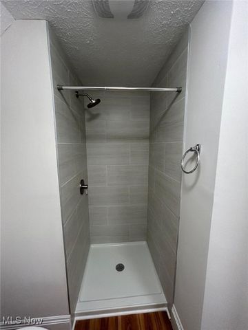 10524 Lee Avenue, Cleveland, OH 44106