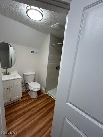 10524 Lee Avenue, Cleveland, OH 44106