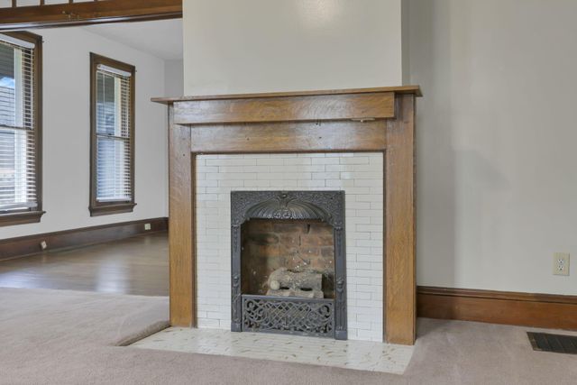 178 W Locust Street, Newark, OH 43055