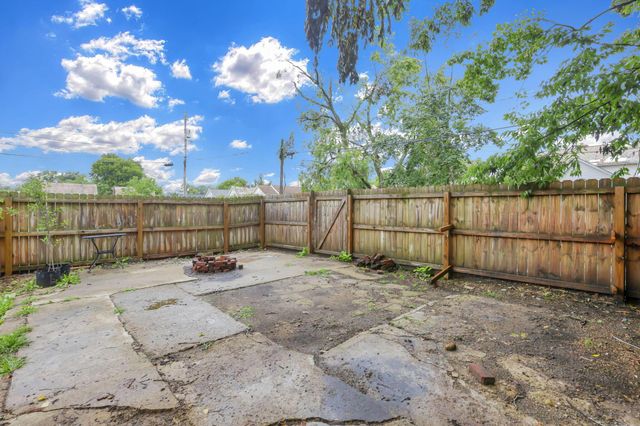 178 W Locust Street, Newark, OH 43055