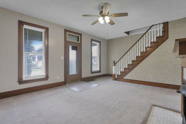 178 W Locust Street, Newark, OH 43055