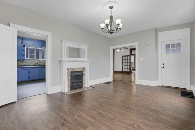 178 W Locust Street, Newark, OH 43055