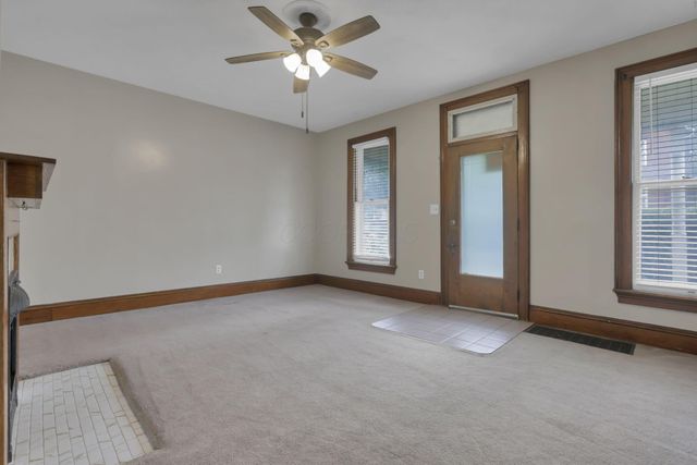 178 W Locust Street, Newark, OH 43055