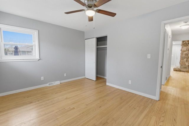 2619 Bolivar AVENUE, Saint Francis, WI 53235