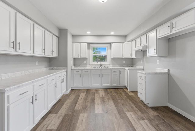 2619 Bolivar AVENUE, Saint Francis, WI 53235