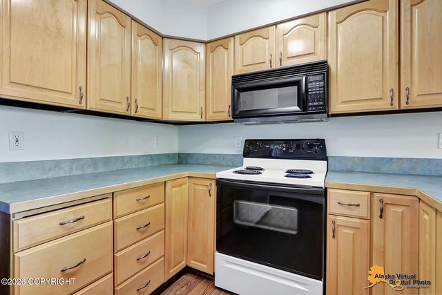 6625 Cutty Sark Street, Anchorage, AK 99502