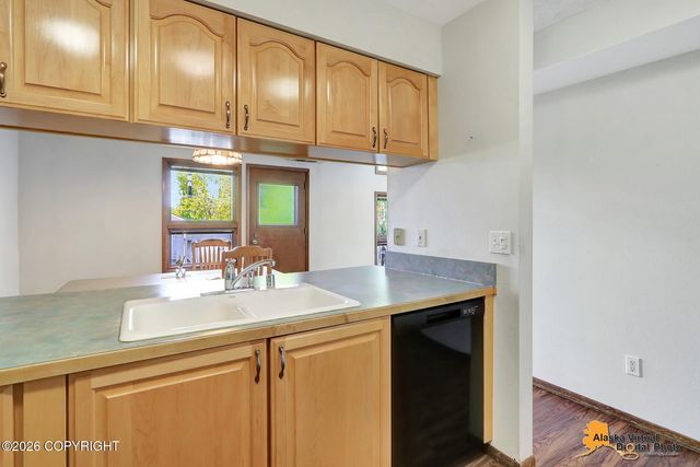 6625 Cutty Sark Street, Anchorage, AK 99502