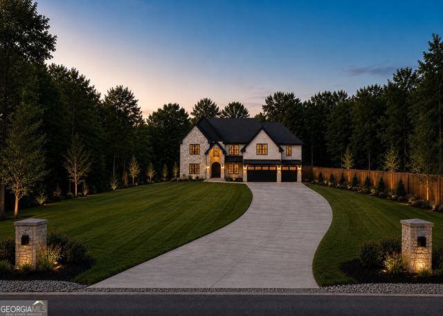 3275 Smithtown Road, Suwanee, GA 30024
