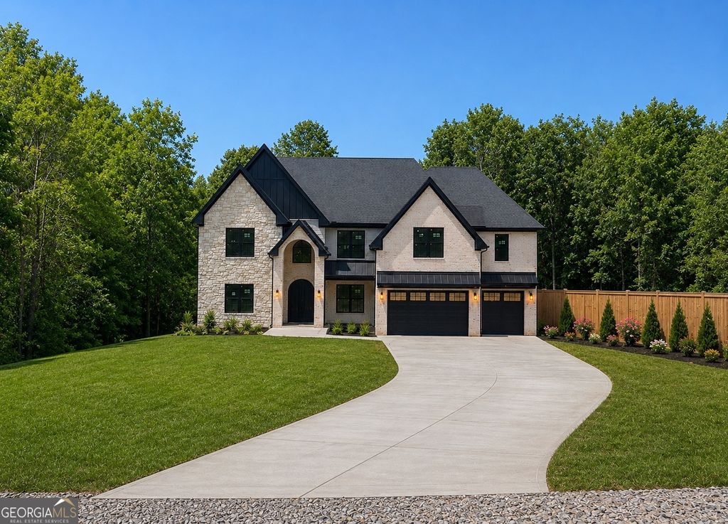 3275 Smithtown Road, Suwanee, GA 30024