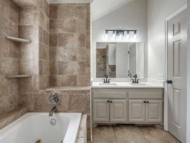 2705 E Hills Drive, Oklahoma City, OK 73160