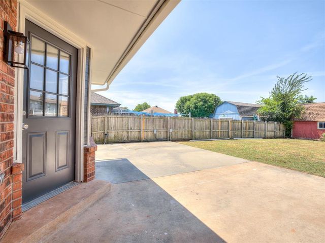 2705 E Hills Drive, Oklahoma City, OK 73160