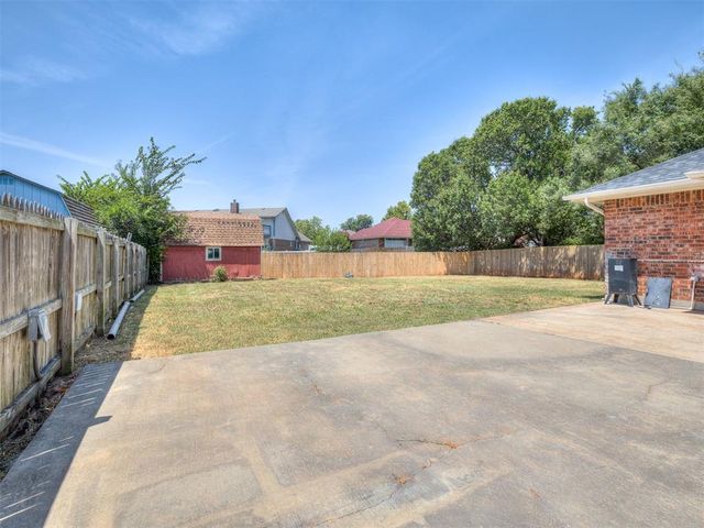 2705 E Hills Drive, Oklahoma City, OK 73160