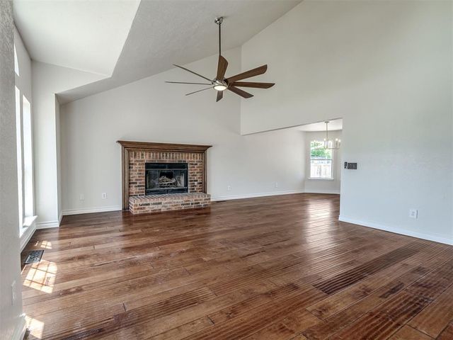 2705 E Hills Drive, Oklahoma City, OK 73160