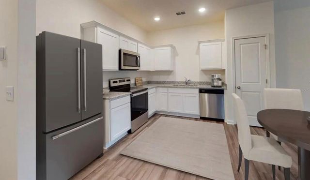 6195 DAERR RIDGE ST STREET, Zephyrhills, FL 33542