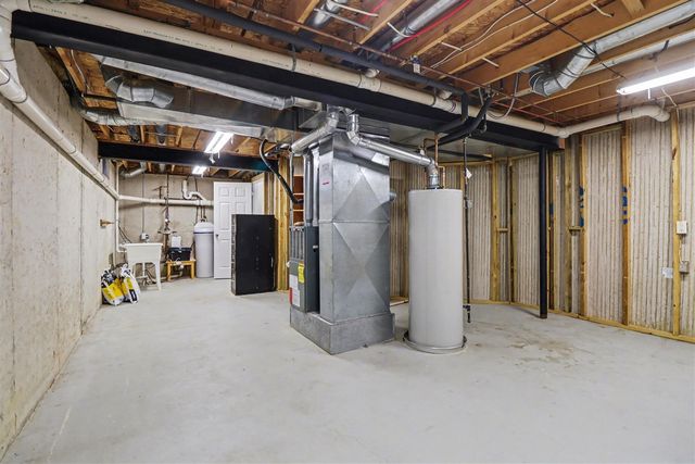 439 Sommerset Court, Ann Arbor, MI 48103