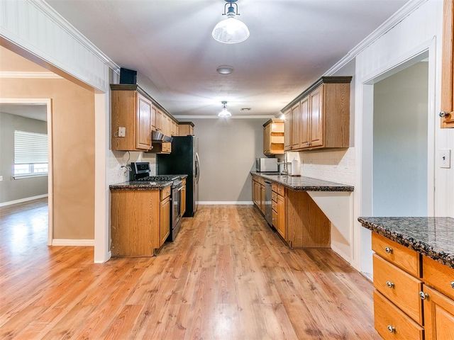 2401 156th NE Avenue, Norman, OK 73026