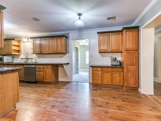 2401 156th NE Avenue, Norman, OK 73026