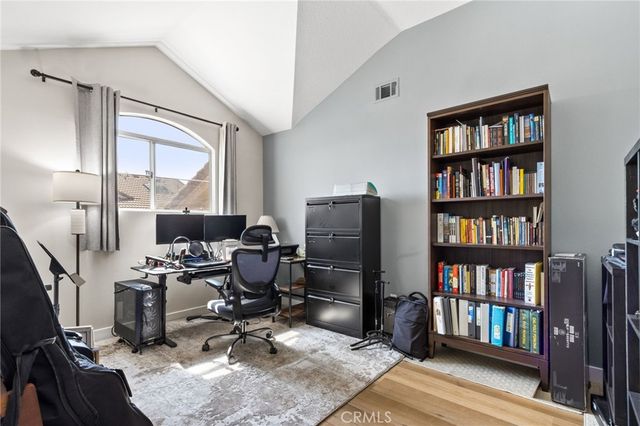 932 N Turner, Ontario, CA 91764