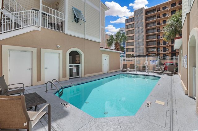 304 76th Ave N Apt B, Myrtle Beach, SC 29572