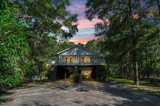 31 Palmetto Point Lane, Edisto Island, SC 29438