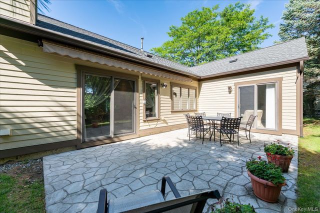 813 Heritage Hills, Somers, NY 10589