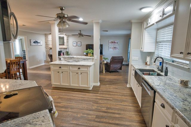 123 Four Master Road, Freeport, TX 77541