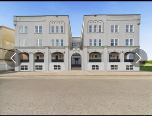 315 1P W Broadway 1P, Long Beach, NY 11561