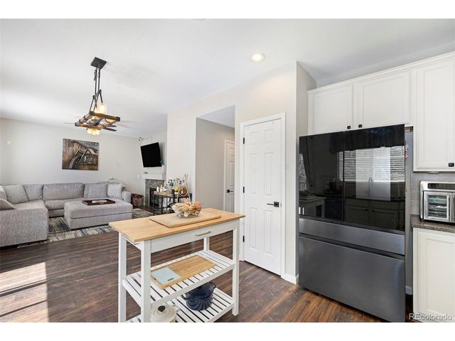 24702 E Hoover Pl, Aurora, CO 80016