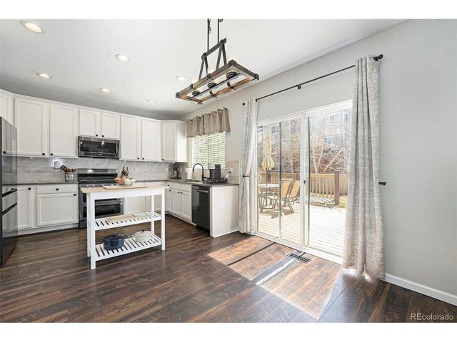 24702 E Hoover Pl, Aurora, CO 80016