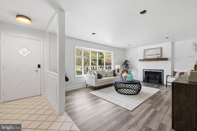 6424 VALE ST, Alexandria, VA 22312