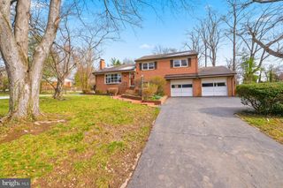 6424 VALE ST, Alexandria, VA 22312