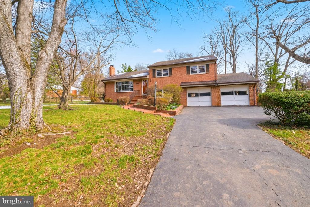 6424 VALE ST, Alexandria, VA 22312