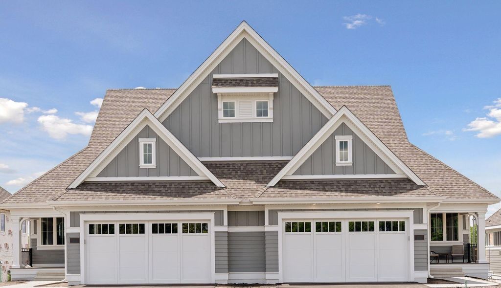 89 Spring Farm Road, North Oaks, MN 55127