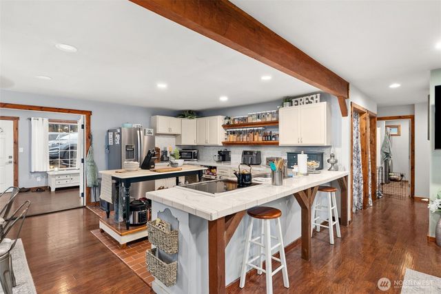 120 E Willey Lane, Shelton, WA 98584