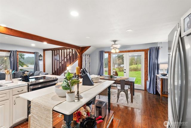 120 E Willey Lane, Shelton, WA 98584