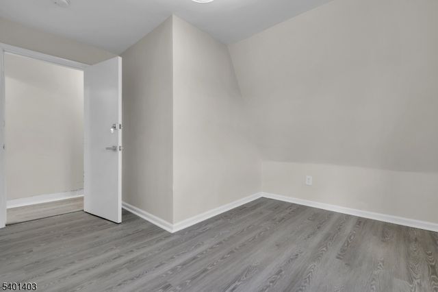 537 N Grove St, East Orange City, NJ 07017