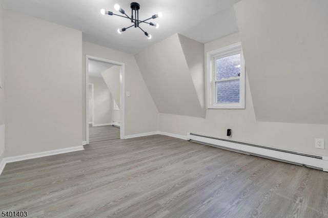 537 N Grove St, East Orange City, NJ 07017