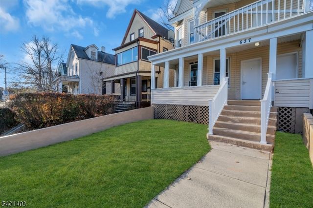 537 N Grove St, East Orange City, NJ 07017