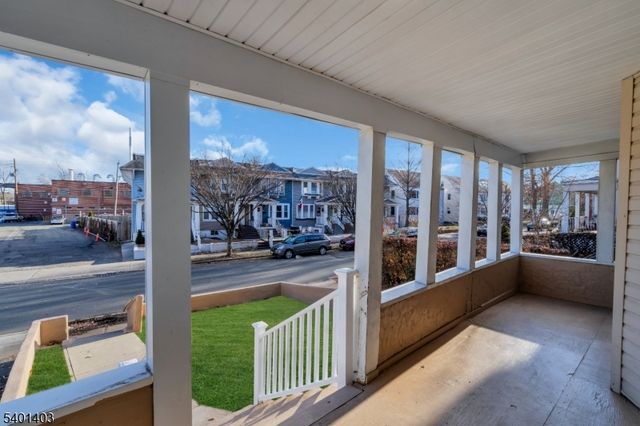 537 N Grove St, East Orange City, NJ 07017