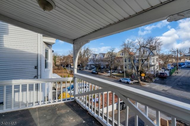 537 N Grove St, East Orange City, NJ 07017