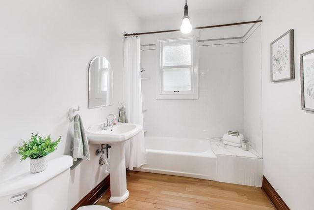 256 Blackhawk Road, Riverside, IL 60546