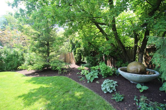 256 Blackhawk Road, Riverside, IL 60546