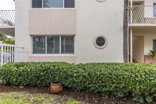 1110 Venetian Way 1A, Miami, FL 33139