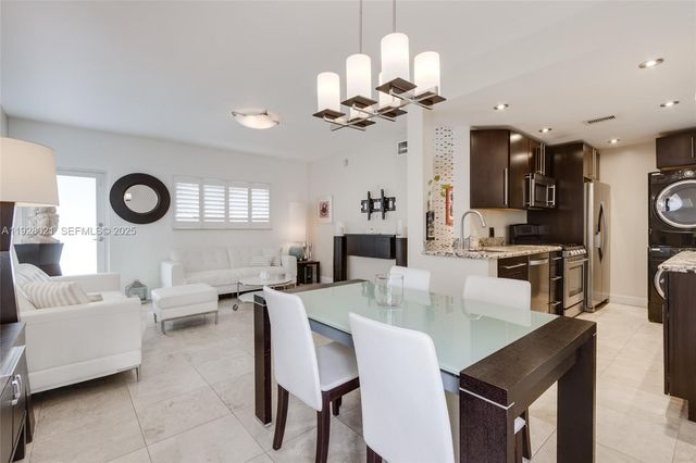 1110 Venetian Way 1A, Miami, FL 33139