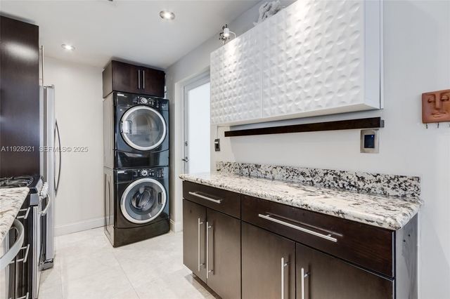 1110 Venetian Way 1A, Miami, FL 33139