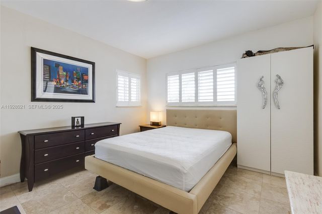 1110 Venetian Way 1A, Miami, FL 33139